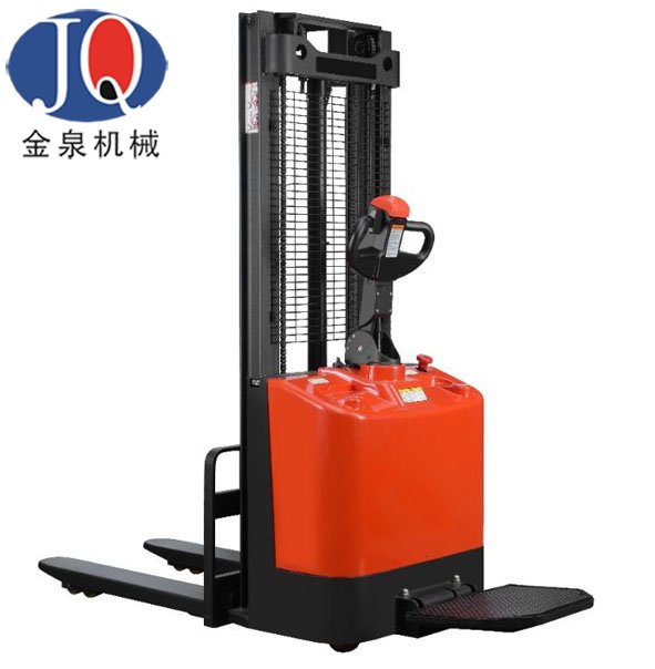 全電動堆高車 全電動堆高車